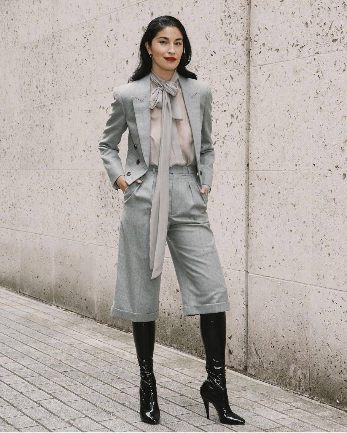 宝藏时尚人分享,她稳稳拿捏职场时尚精髓,潇洒大女人气场好帅