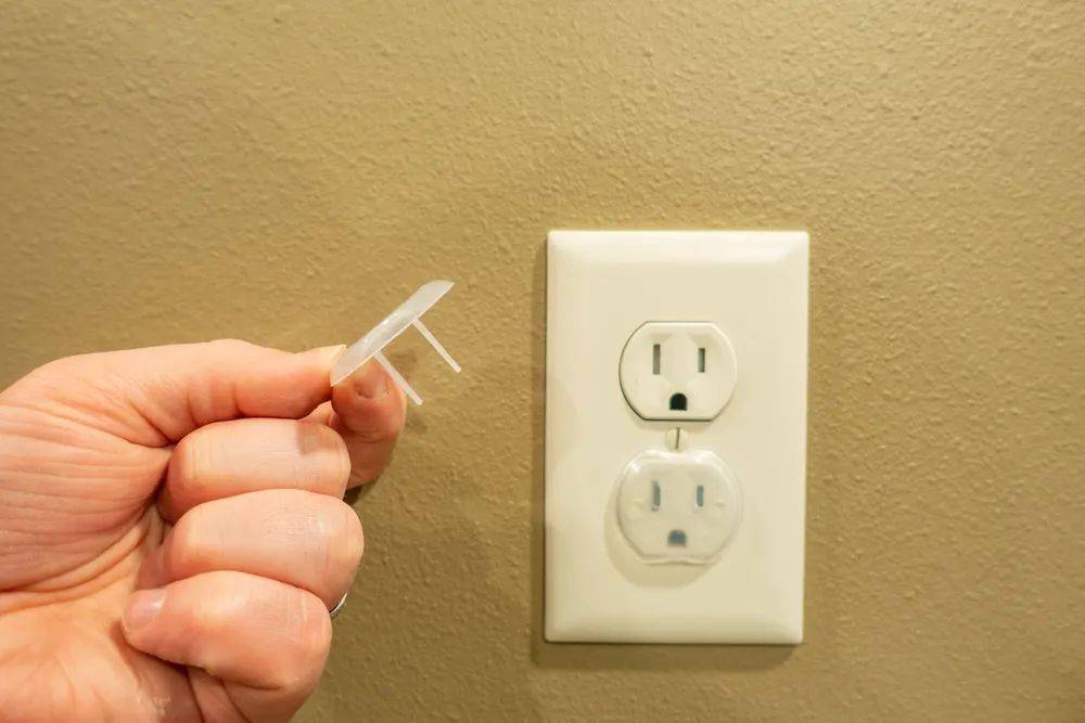 原标题：如何预防孩子在家触电？这些措施要提前做好