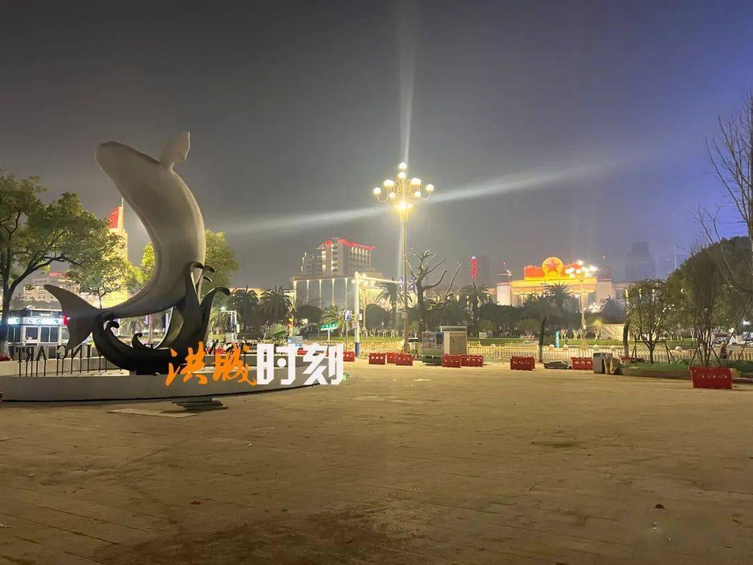 ���뿪ҵԽ��Խ��������MALL������ΧΧ��������4��28�� ...