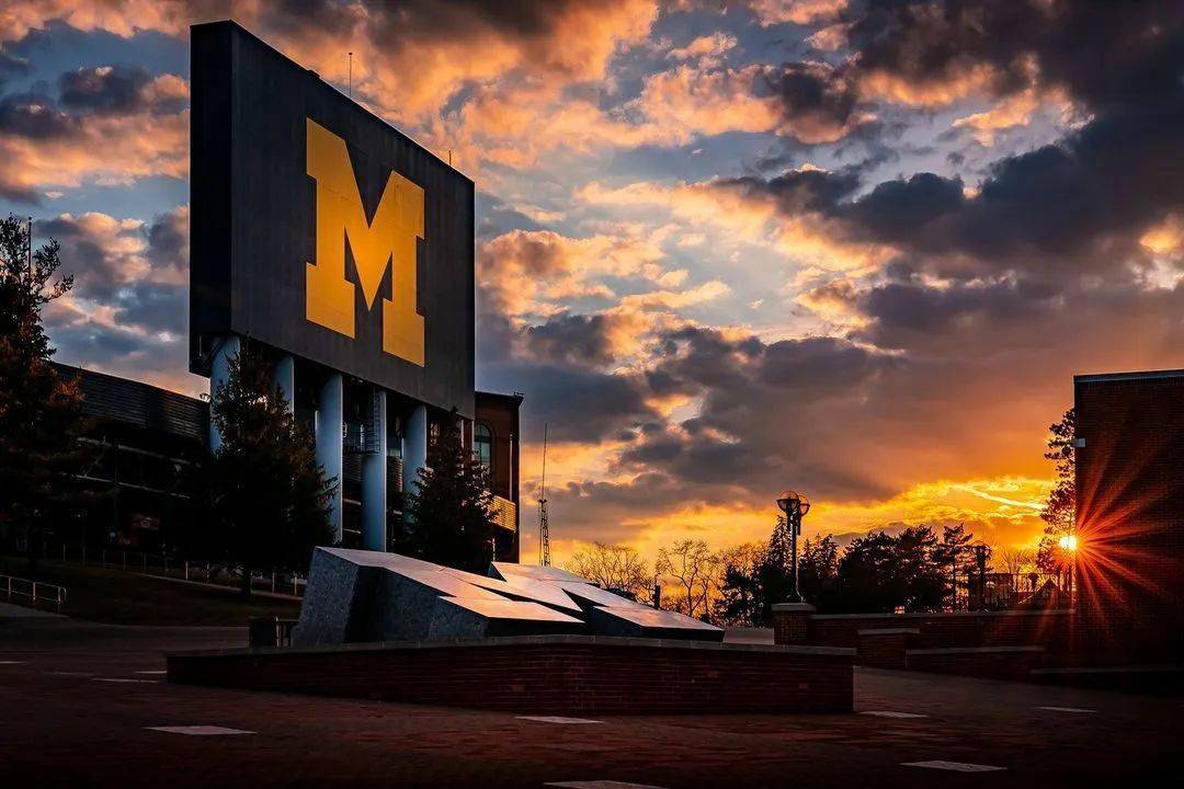 30��ȫ��������������ѡ��Ĵ�ѧ��ѧ����ס���ޣ�˭��Ľ ...