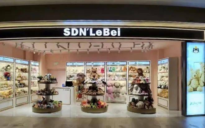 LOEVE��ջ����׵ꡢFENDIɽ���׵꣬��Ʒ�����ص�