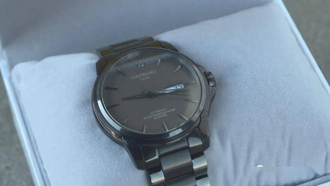 �ڳ����ж����г�������ר����ǧԪ��Ļ�е����ʱ��զ�ܲ� ...