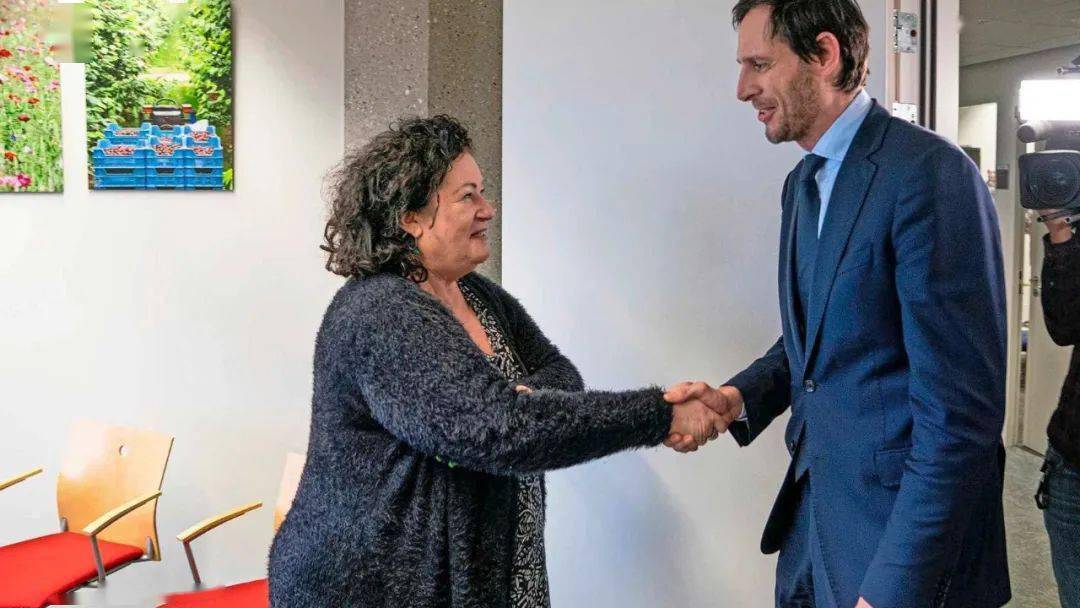 ������������ũ������Ԥ�Ȿ�������ڸ���̨