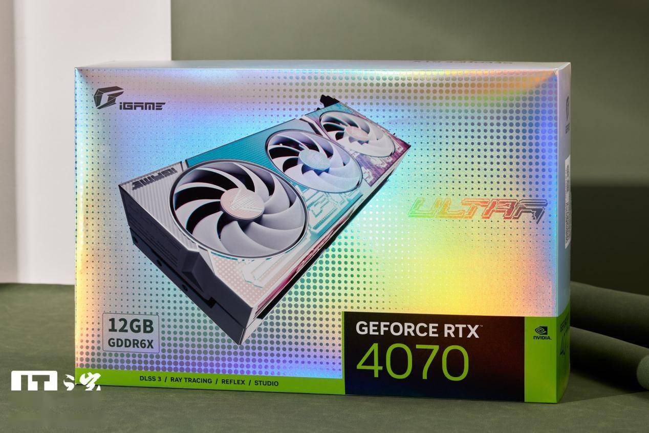 七彩虹 iGame GeForce RTX 4070 Ultra W V2 评测：超低功耗玩 2K