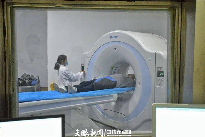 习水县人民医院温水分院已经配备了ct等大型检查设备。贵州日报天眼新闻