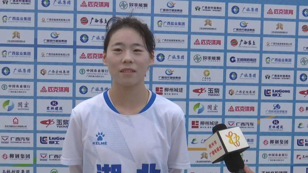 学青会（校园组）足球大学女子组湖北队队员 汪倩倩：“罚点球的时候我心
