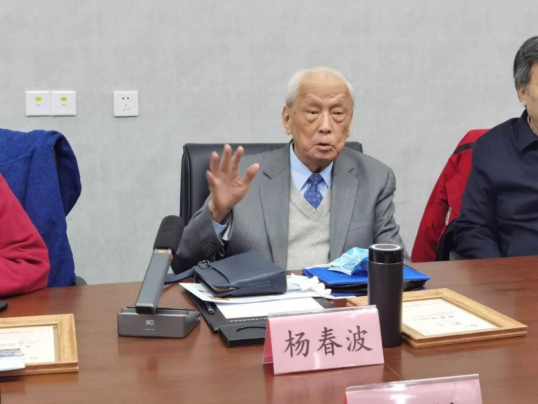 国医大师杨春波指出,晋江“爱拼才会赢”的精神,让晋江县域医疗有了不