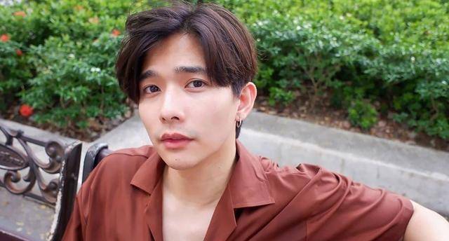 原创 一个不喜欢把衣服穿好的泰国偶像lee thanat携最强狗血泰剧来了