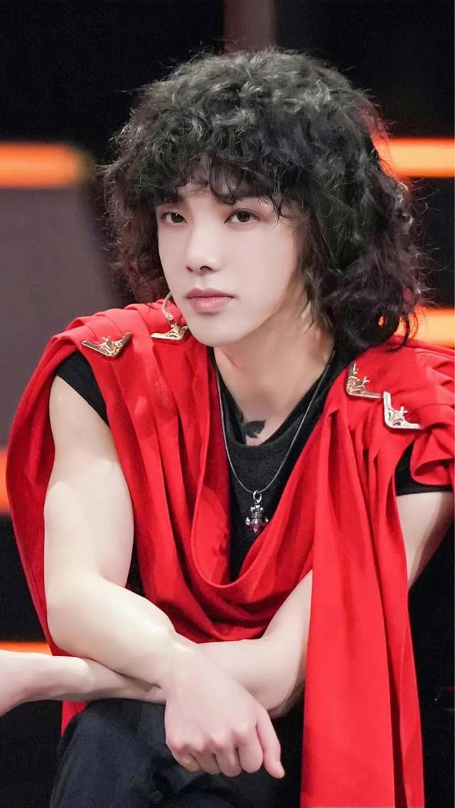 呆橘花胖子的个人展示页