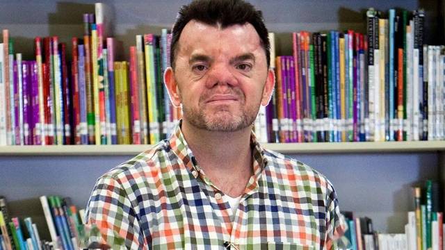 说一个人丑除了"ugly", 原来这些说法更狠!