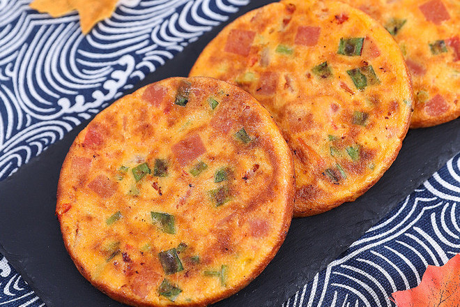 西红柿鸡蛋面粉早餐饼图片