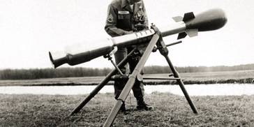 小到无后坐力炮，大到洲际导弹核弹头，美俄各有哪些战术核武器？