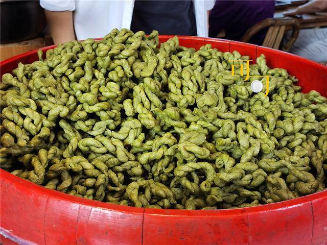 刚开放的韩岭老街有些啥好吃的一起去看看宁波小吃让你吃到撑