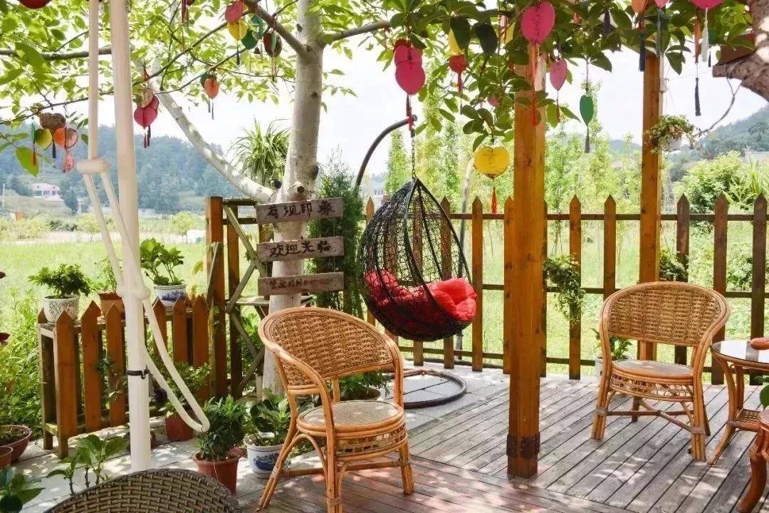 重庆出发!最低2元,跟着绿皮火车到贵州田园康养避暑