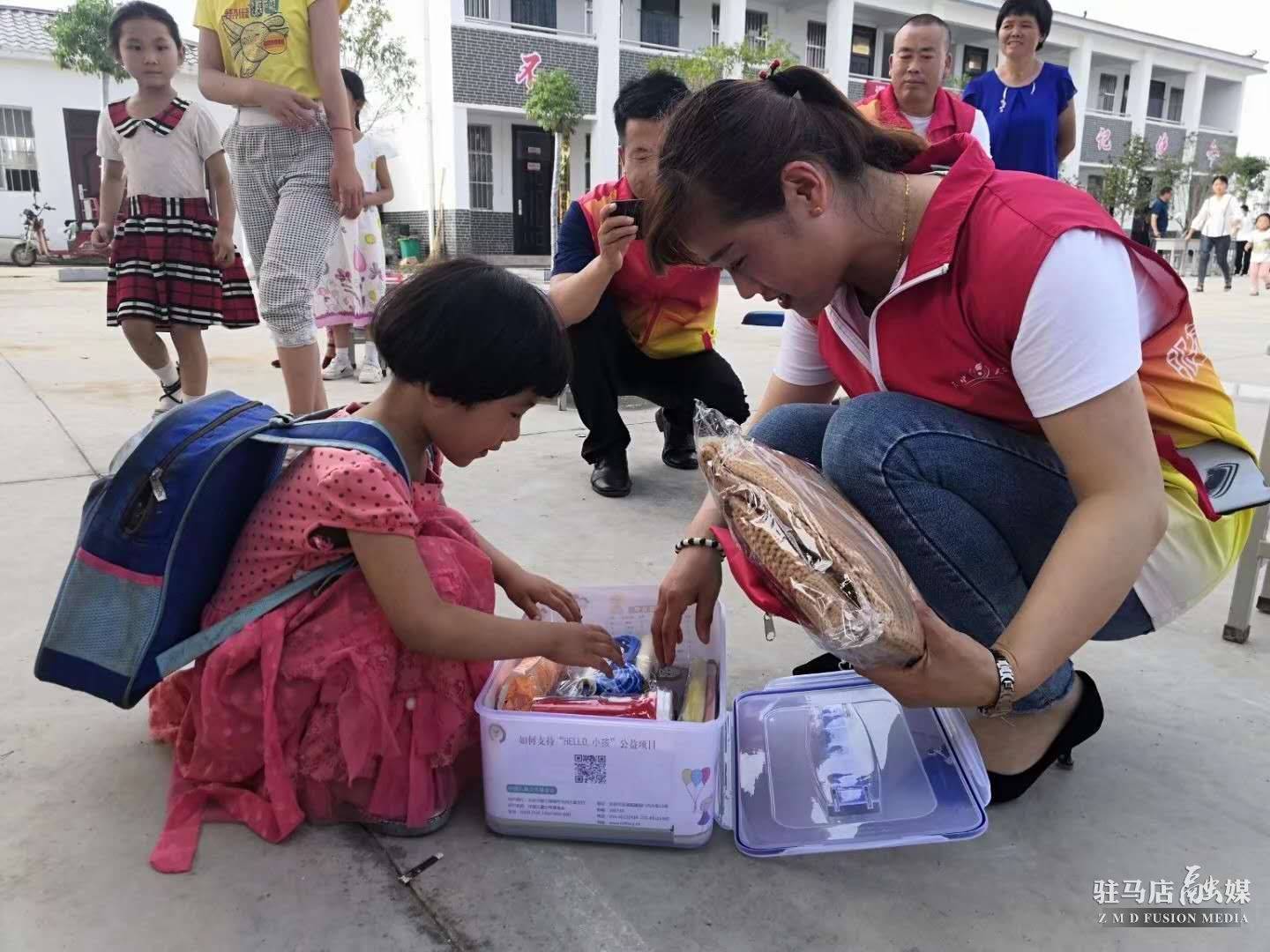 记后山村第一团支部书记一李娟