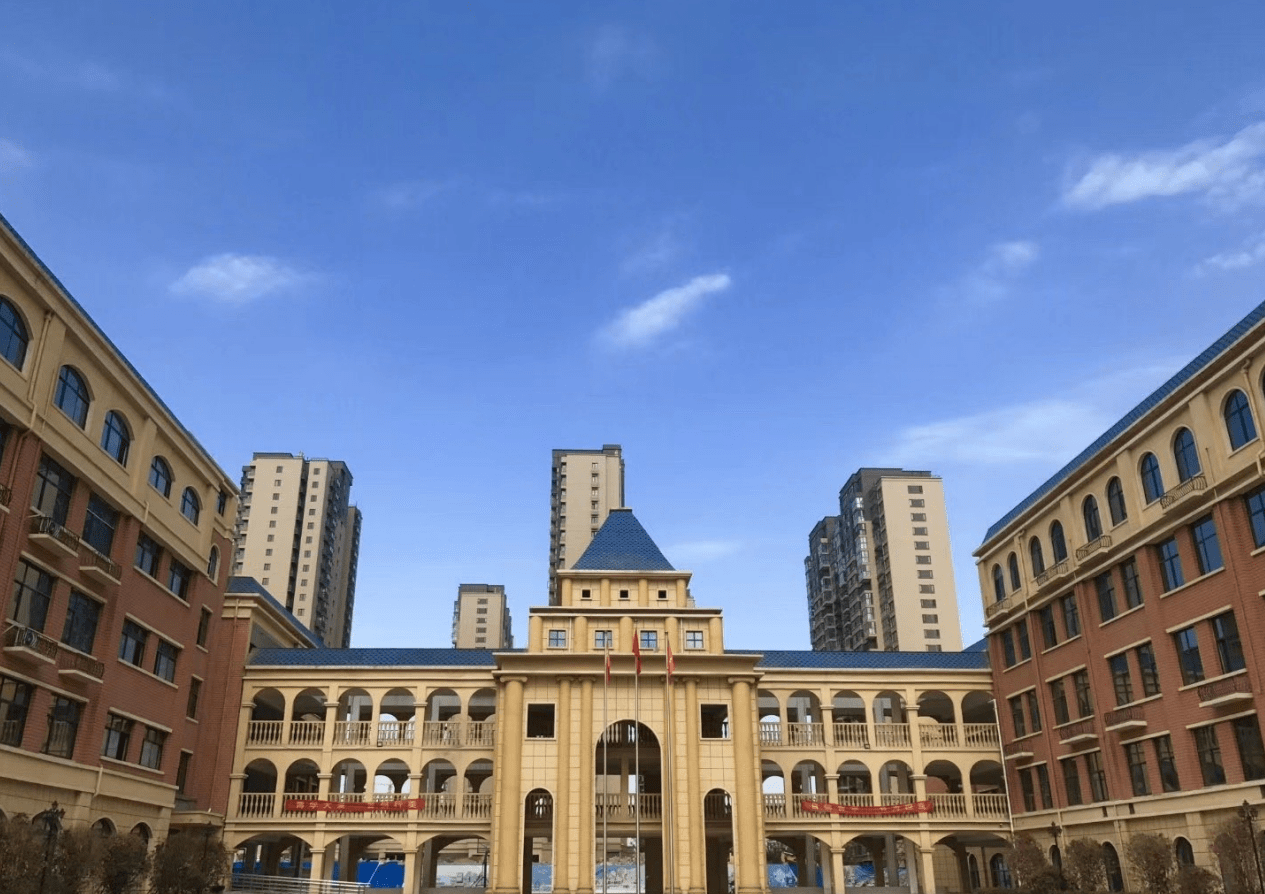 少年新闻学院宜宾市基地校成立了