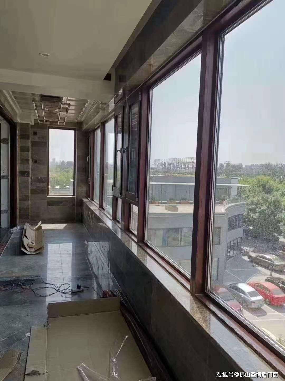 圣博盾|经不起太阳炙烤,耐不住暴雨洗涤的门窗,要它何用!