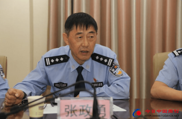 原创河南:商丘市公安局交警支队认真部署全国"两会"交通安保工作