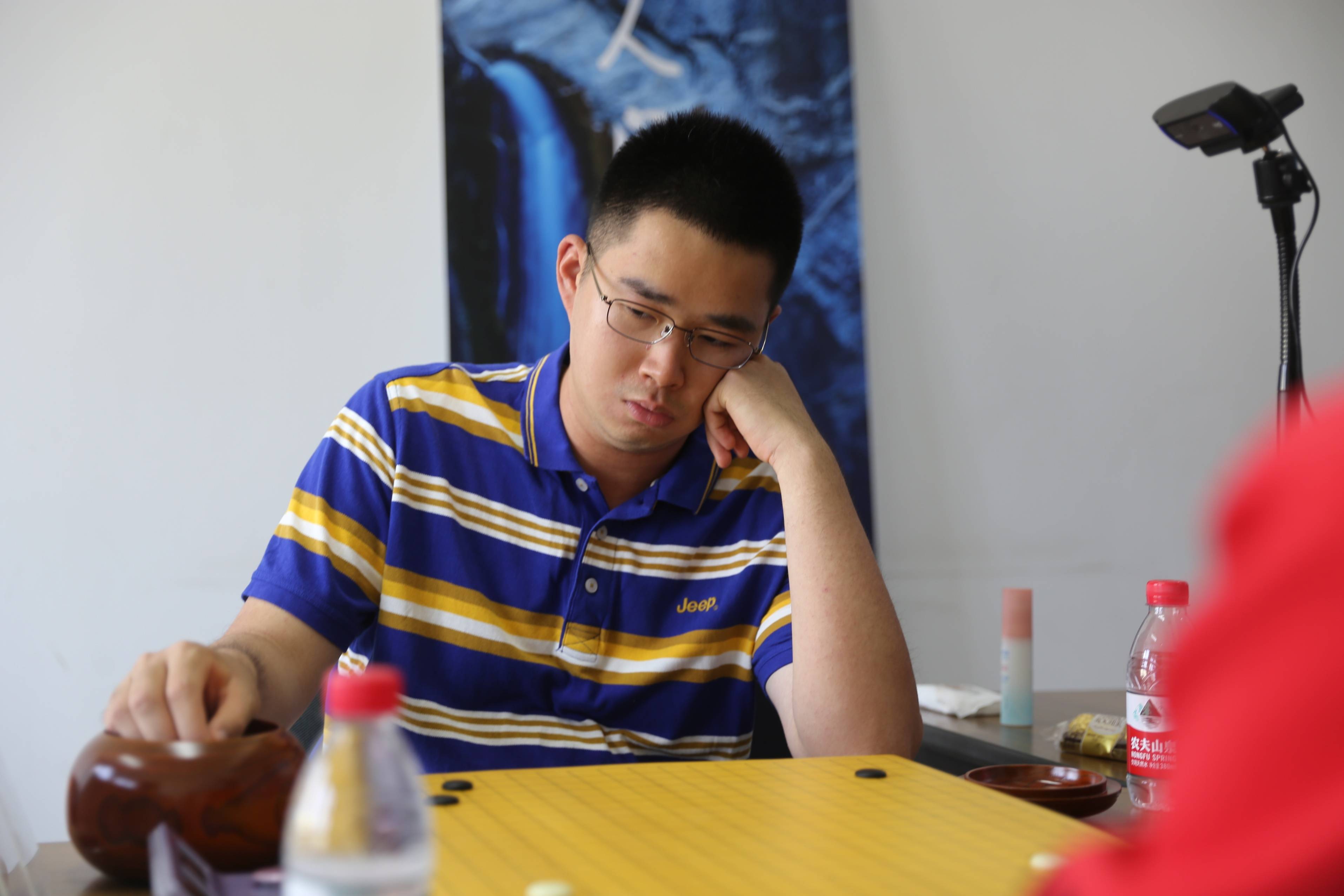 后浪汹涌王星昊击败范蕴若晋级棋圣战8强