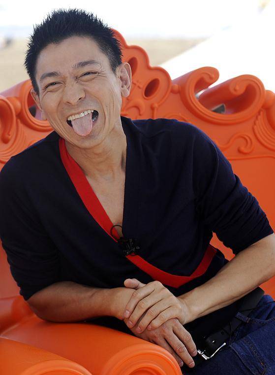 "一代天王"刘德华曾在东北被甩耳光,向华强都无能为力,究竟是怎么回事