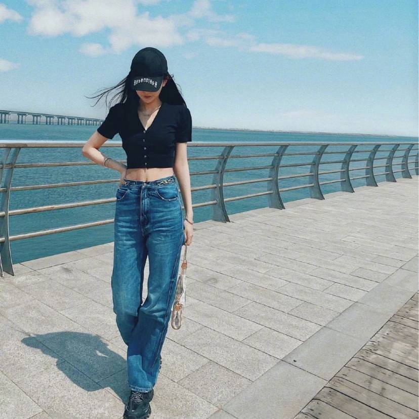 露腰穿搭大赛#夏天到啦,又可以露腰啦!