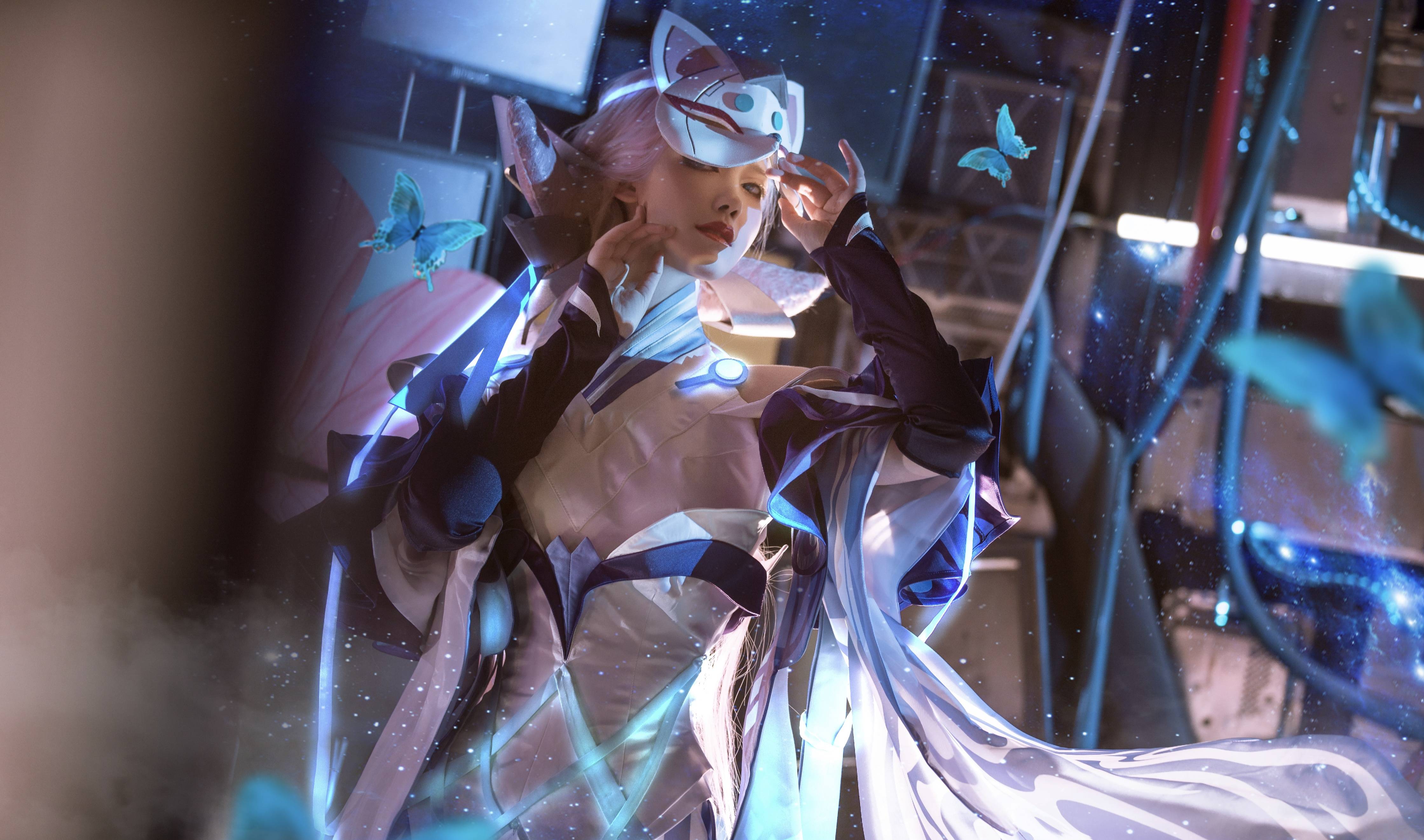 cos:貂蝉小姐姐的幻舞猫影.