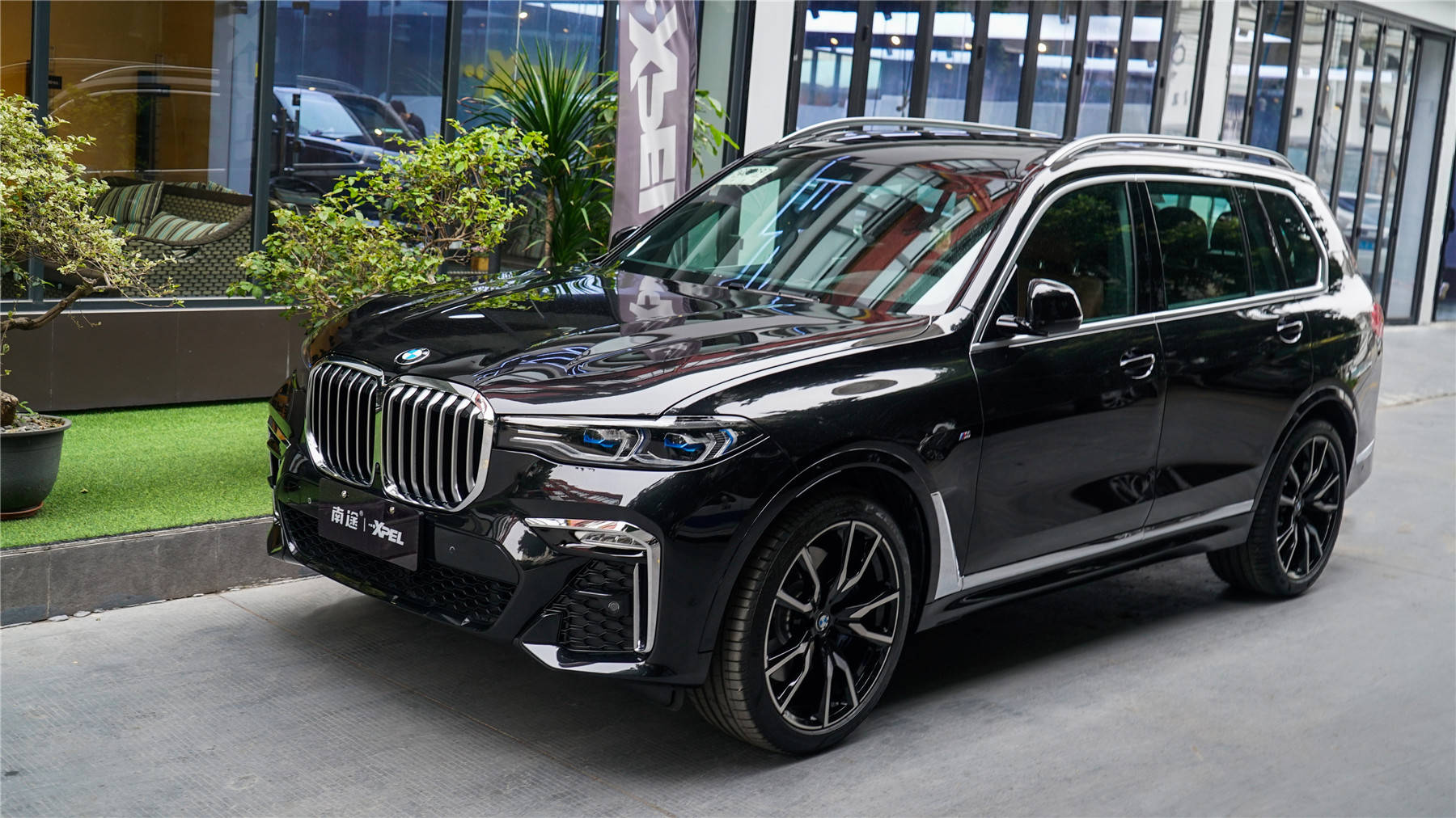 宝马x7 施工xpel隐形车衣案例分享