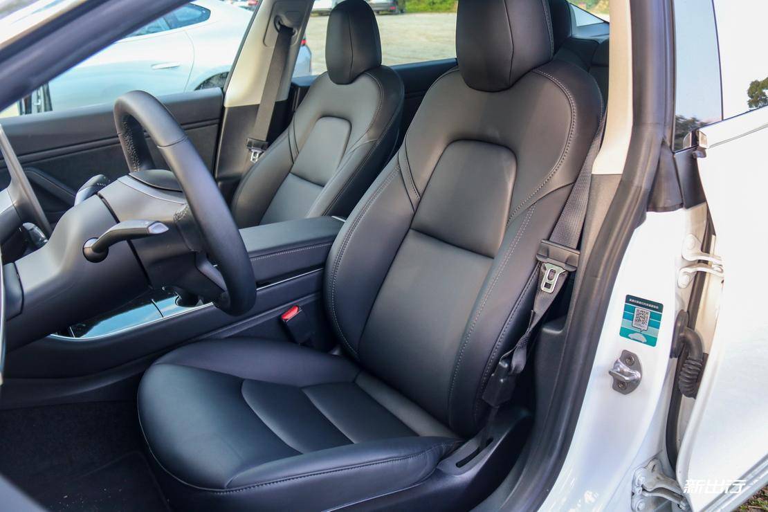 性能版之间的较量 对比测试小鹏 p7 /特斯拉 model 3