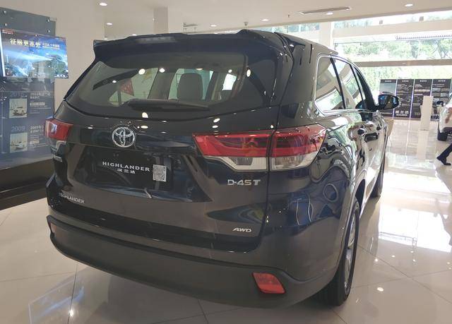 到店实探汉兰达|加价一万多,提车需要等三个月,为何还是这么火