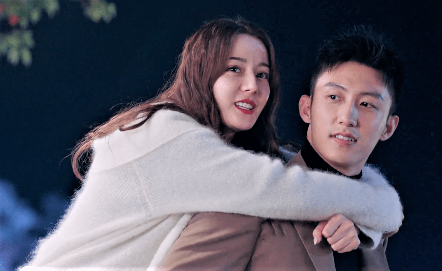 《幸福触手可及》爱情的舞台上,周放,秦清,露娜三种风姿,你爱哪个