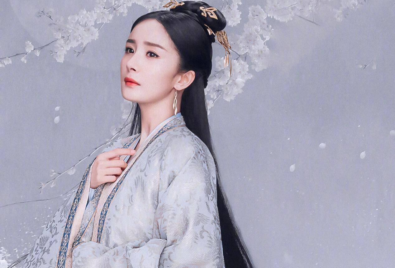 一线女明星也有危机感赵丽颖晒健身照尽显自律杨幂再拍古装戏