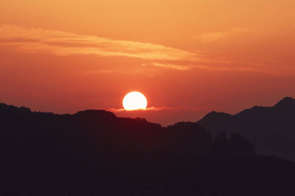 《听·路上》云南有一神奇的村庄,一天能看到三次日出