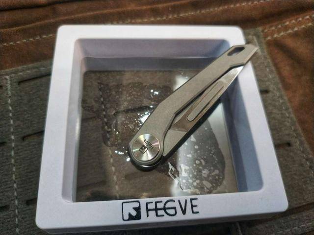 edc必备--斐戈fegve盘古钛合金迷你美工刀体验