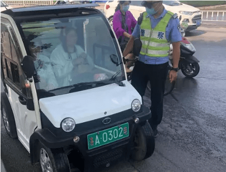 洛阳交警动真格5天查处三四轮电动车1049例暂扣车辆533台