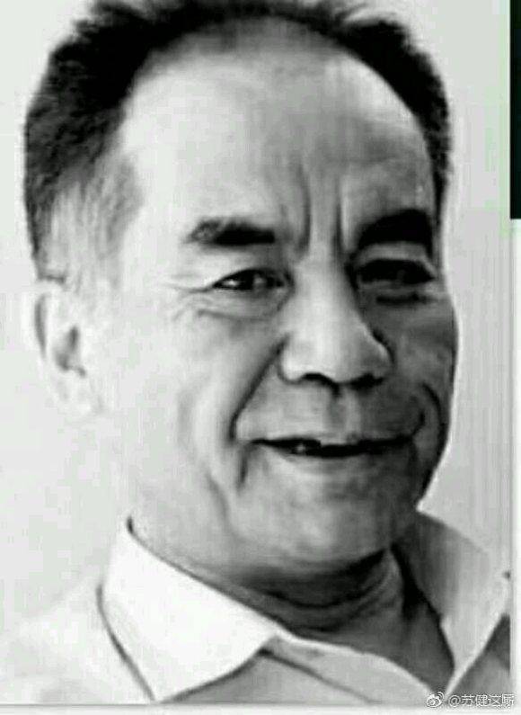 影片拍摄完不久,就爆发了文化大革命,安吉斯参加了红卫兵,对《小兵