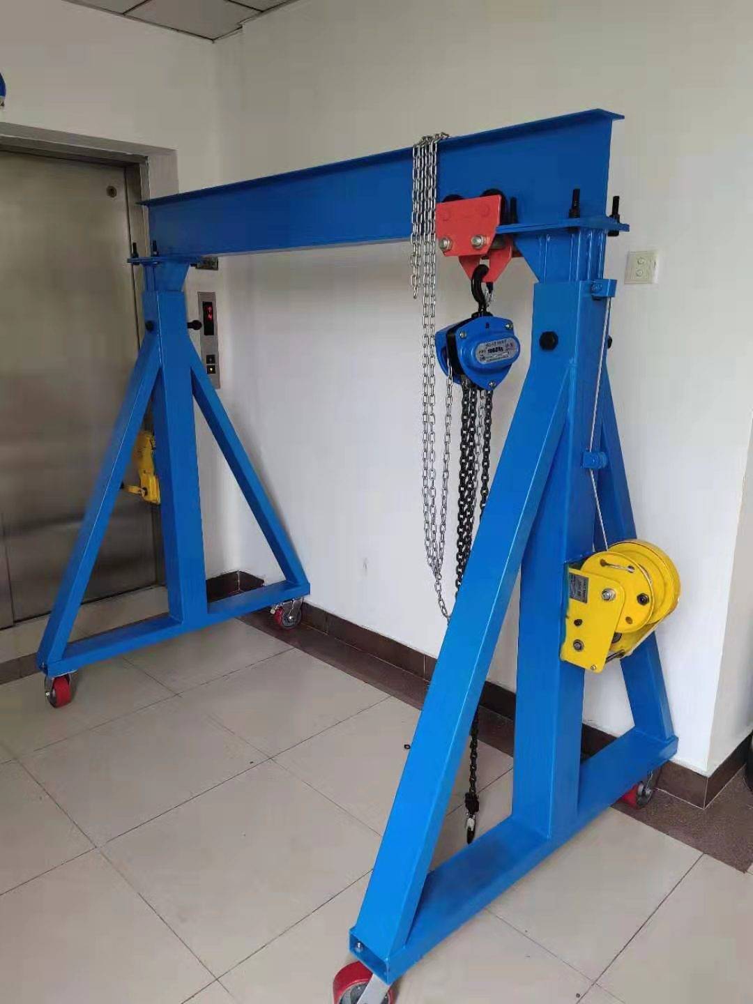 升降式龙门架l3米xh3米高度可调手摇式龙门吊架