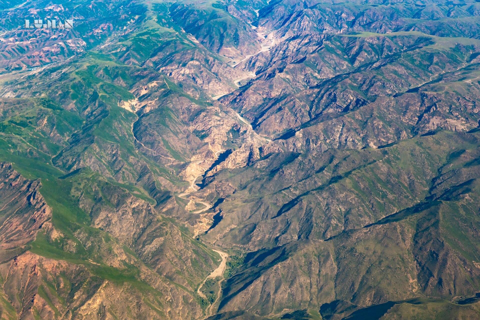 除了蓝天白云,俯瞰大地有时候也能让人心旷神怡