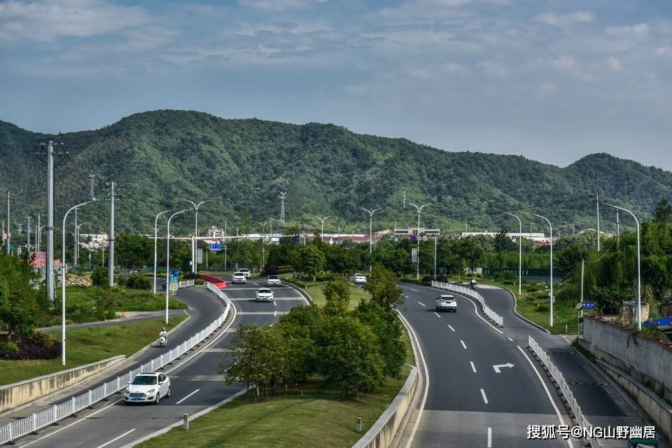 寧國南郊隨拍:實地觀察道路建設,歸納安徽當前城鄉發展水平_城市