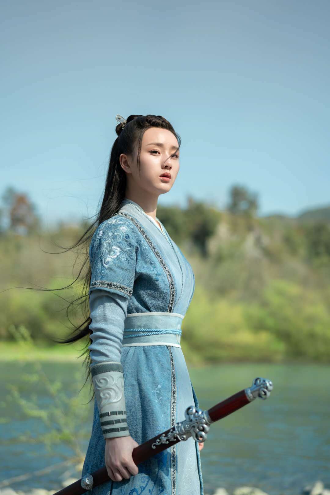 《少年游之一寸相思》开播 邓郁立首演侠女仗剑江湖