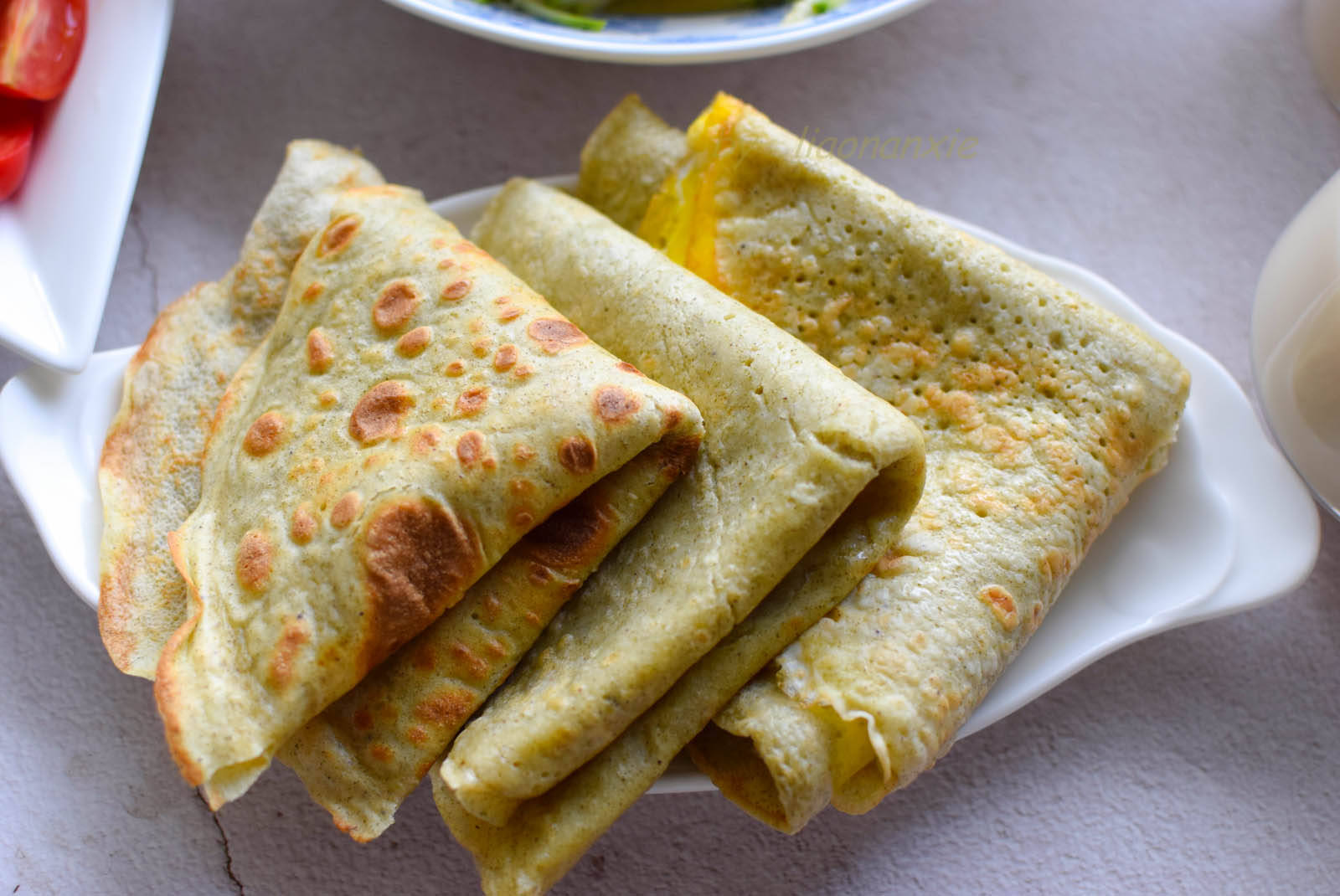 杂粮蛋饼是蟹姐的拿手饭当早餐很美早起一会儿就做好