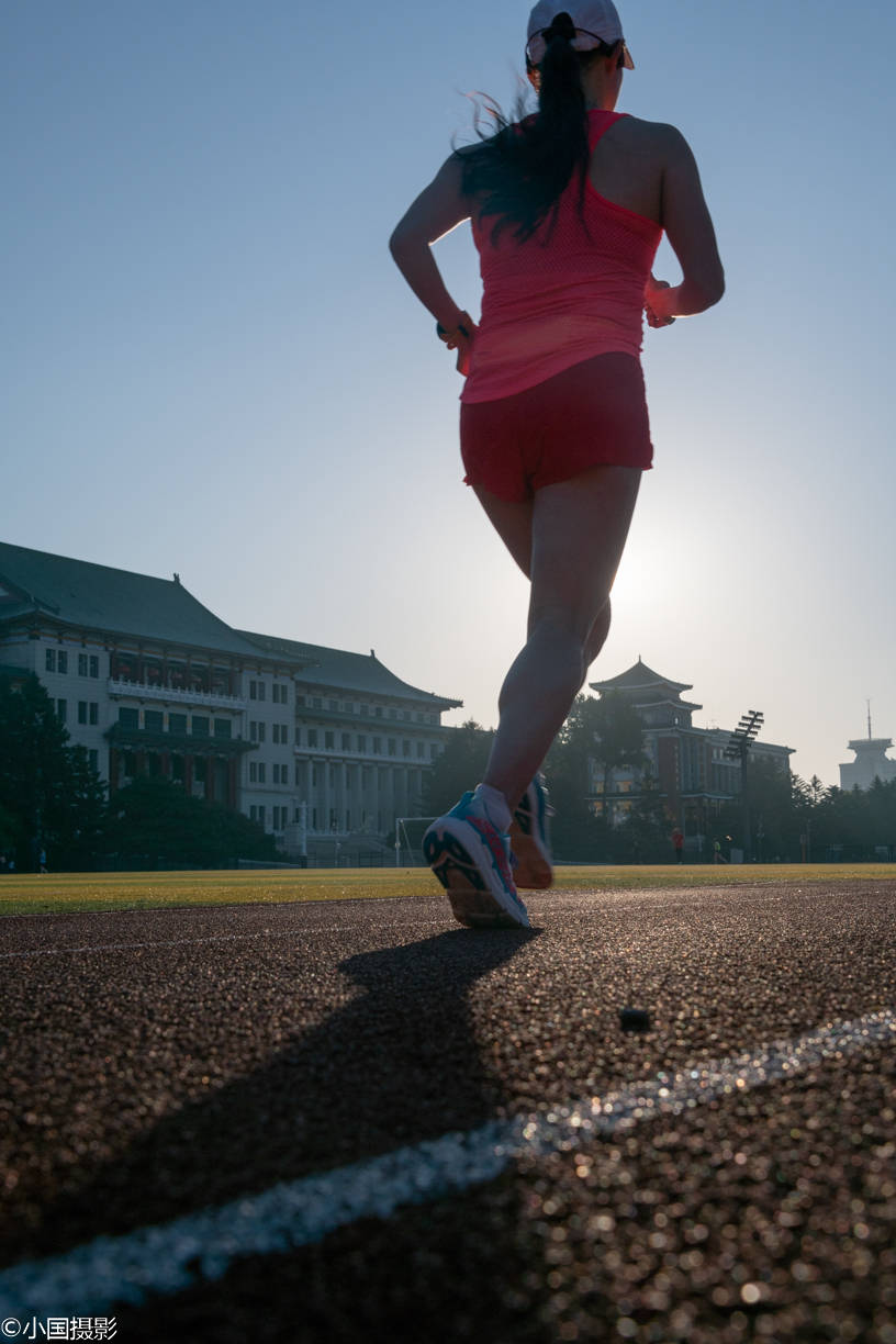 逆光人像摄影,前期是根本后期也很重要,有图为证