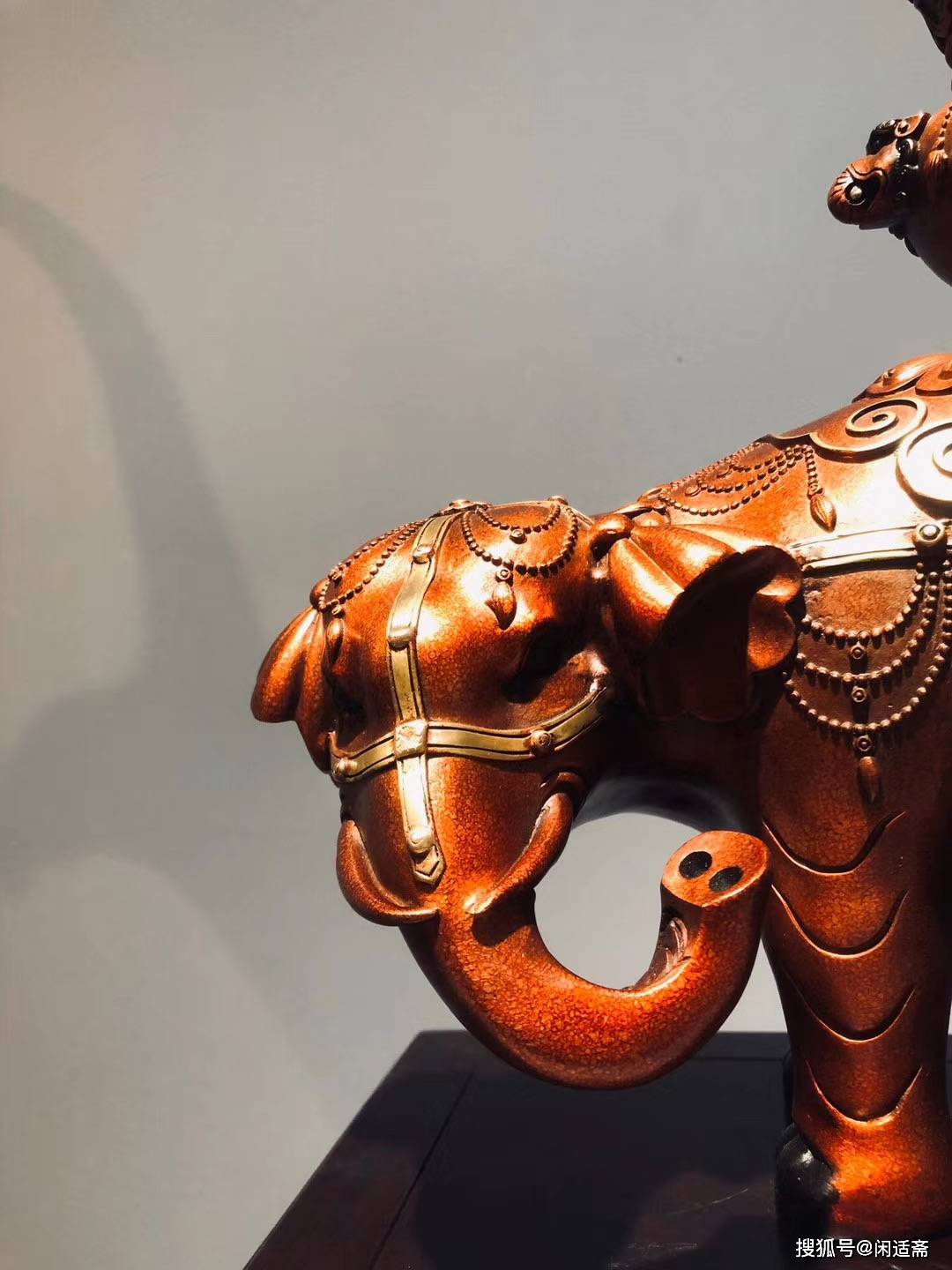 中式家居生活,象瓶樽,铜雕工艺品摆件