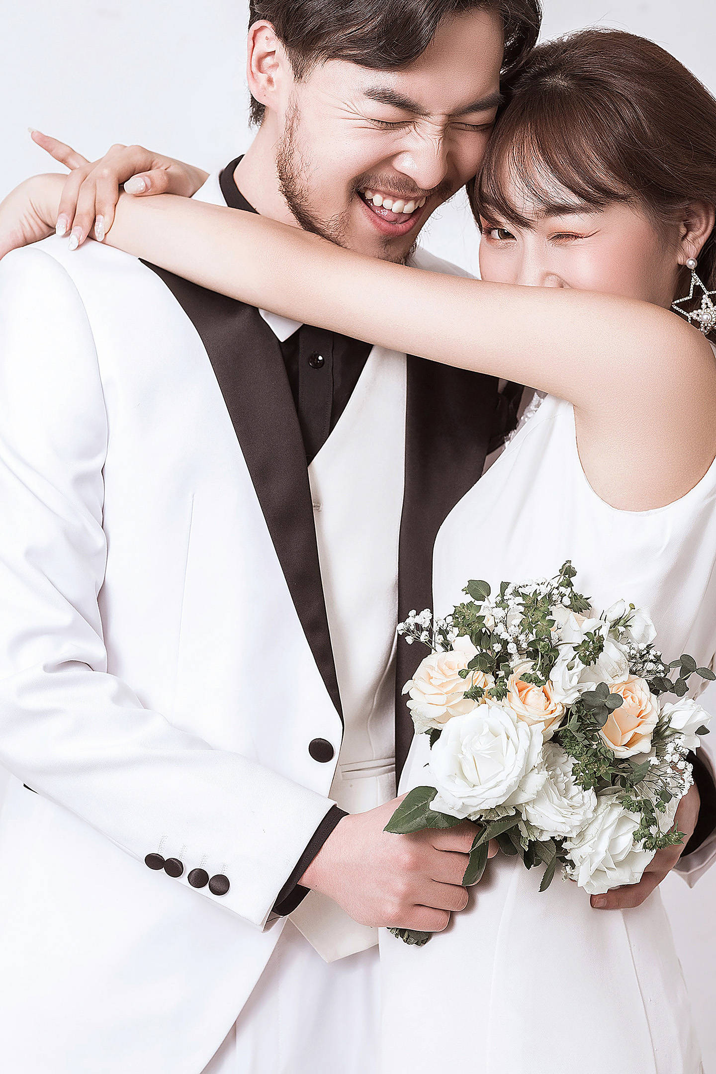 婚纱摄影|韩式风格婚纱照的拍摄技巧 结婚照拍照姿势有哪些 - 知乎