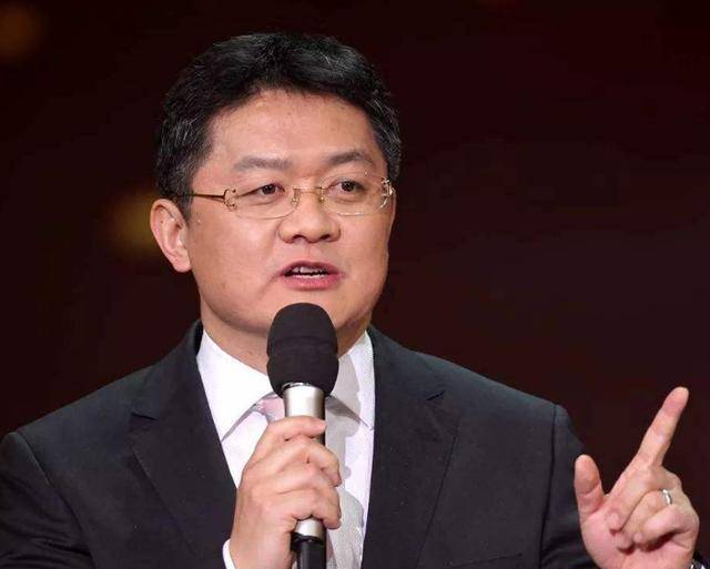 在北京奥运前,张斌好像早已q所谓站的高,摔得重.