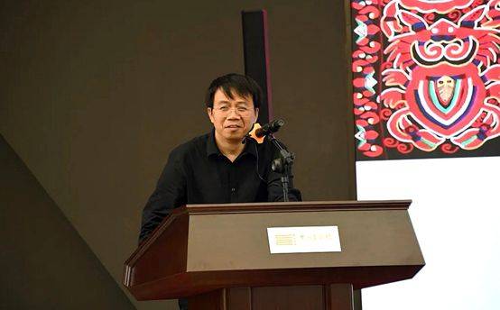 贵州美术馆馆长,贵州画院院长陈争