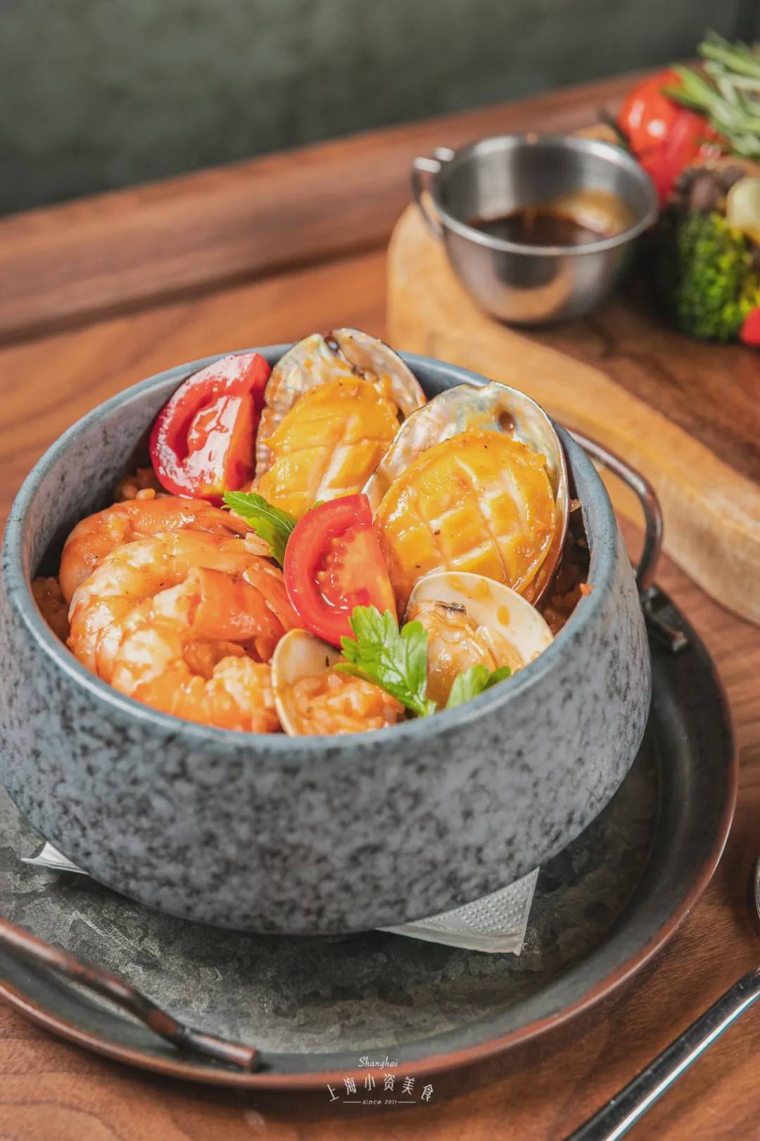 5分熟的菲力牛排鲜嫩多汁,完全不输西餐店大厨做的精致牛排!