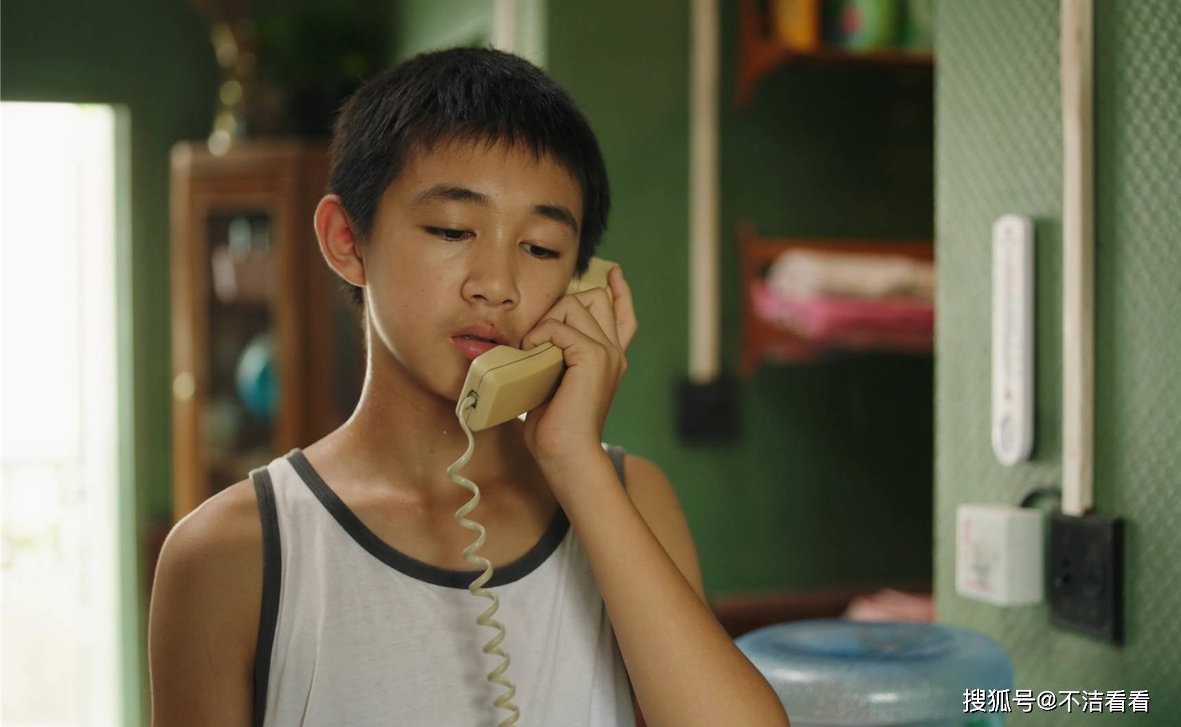 《隐秘的角落》因为秦昊演技入坑,却被三个孩子的表现惊艳