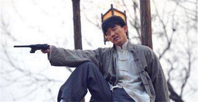 燕子李三真能飞檐走壁一条保存至今的大腿说明了所有问题