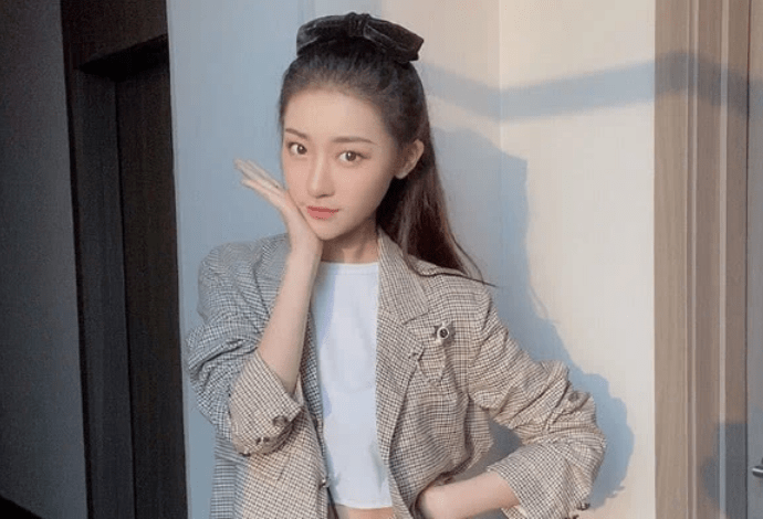 创2020也有白富美孙如云家境优越网友封为黄子韬妹妹