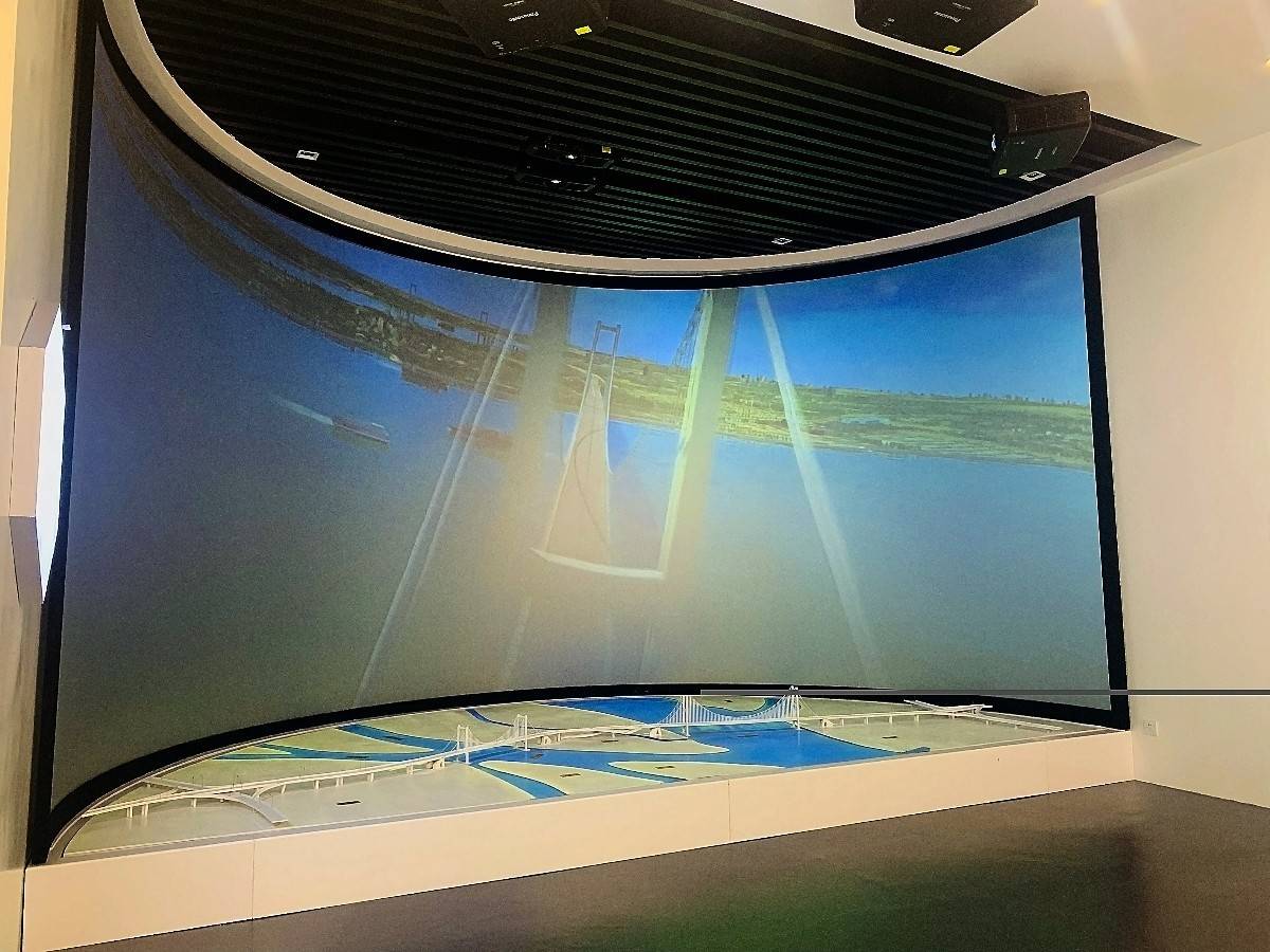 南沙大桥数字展厅沙盘投影,利用三维立体技术使画面更具视觉感!